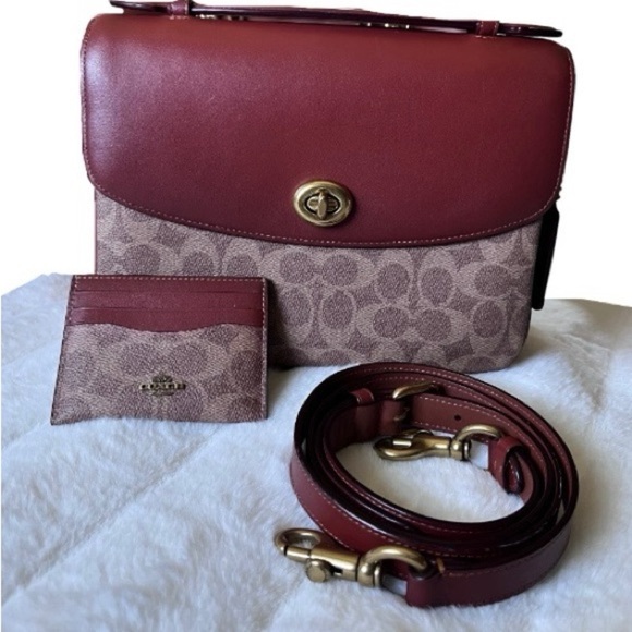Coach Handbags - Coach Cassie crossbody signature Canvas like new not tags
